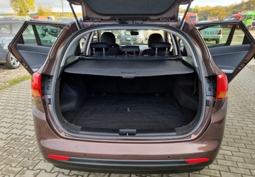 Kia Ceed II Kombi 1.6 GDI 135KM 2014 Kia Ceed 1,6 Benzyna 135KM 6-Biegow Led Serwis 1.6 Benzyna 135KM, zdjęcie 24