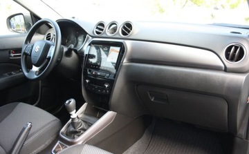 Suzuki 2025 Suzuki Vitara Premium 1,4 mild Hybrid 2WD 6MT Superior White 2025 MC 1.4, zdjęcie 10