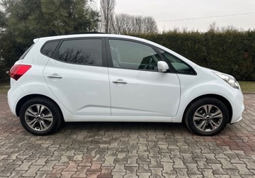 Kia Venga Mikrovan 1.4 DOHC CVVT 90KM 2015 Kia Venga 1.4 90KM Navi Climatronic Kamera KEY Bezwypadkowy Dla wymagajacy, zdjęcie 5