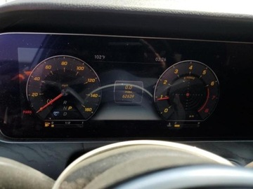 Mercedes Klasa E W213 2020 Mercedes-Benz Klasa E Mercedes-Benz E-Class 350 2.0 Benzyna 255KM, zdjęcie 9