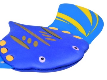 PŁASZCZKA ZABAWKA DO KĄPIEL RYBA