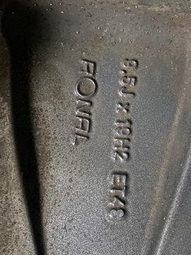 237 MERCEDES W218 RÁFKY HLINÍK 19'' 2184010402