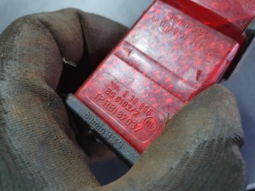 ЗАДНИЙ ВЕЛОСИПЕДНЫЙ ФОНАРЬ РЕКОМЕНДУЮ.