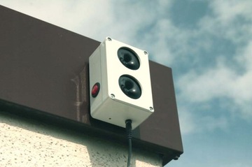 Двойной отпугиватель куницы, 100% герметичный, мощная регулируемая система.