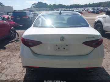 Alfa Romeo Giulia II 2019 Alfa Romeo Giulia 2019 Alfa Romeo Giulia Ti Lusso RWD 2.0 Benzyna 280KM, zdjęcie 14