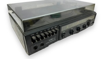 Магнитола + проигрыватель проигрывателей Sanwa 9020
