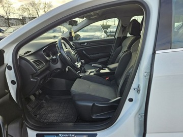 Renault Megane IV Grandtour 1.5 dCi 90KM 2016 Renault Megane 1,5 diesel 90KM nawigacja, zdjęcie 4