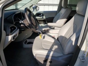 Chrysler Pacifica II 2021 Chrysler Pacifica Touring L 2021 3.6l 3.6 Benzyna 287KM, zdjęcie 7