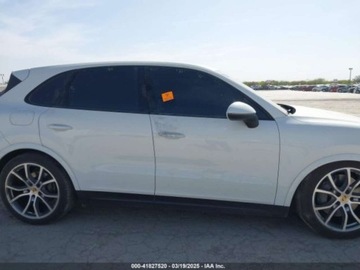 Porsche Cayenne III 2019 Porsche Cayenne S 2019 2.9l 2.9 Benzyna 434KM, zdjęcie 6