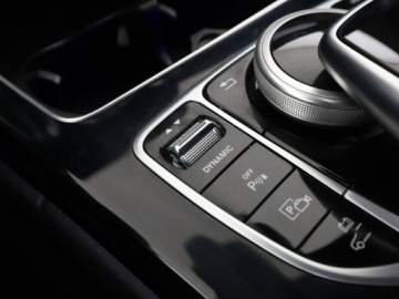 Mercedes Klasa C W205 Kombi Facelifting HYBRYDA 2.0 300 de 306KM 2020 Mercedes C 300 FV23% PHEV multi beam LED, zdjęcie 31