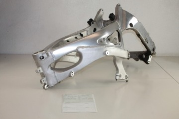 YAMAHA R6 RJ01 RJ03 98-02 RAMA Z DOKUMENTAMI 1999