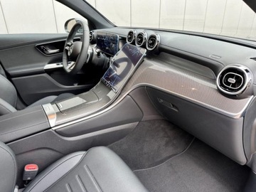 Mercedes GLC C254/X254 Coupe 2.0 220d 197KM 2025 GLC Coupe 220 d 4-Matic AMG Line 2.0 (197KM) 2025, zdjęcie 8