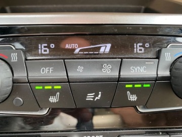 BMW Seria 2 F22-F23-F45-F46 Gran Tourer 214d 95KM 2017 BMW Seria 2 GRAN TOURER KLIMATYZACJA NAWIGACJA SKORY KAMERA GRZANE FOTELE, zdjęcie 9