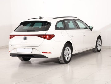 Seat Leon IV Sportstourer 2.0 TDI CR 150KM 2021 Seat Leon 2.0 TDI, Automat, Navi, Klima, zdjęcie 4