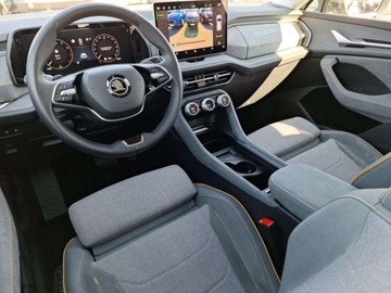 Skoda Kodiaq I SUV Facelifting 1.5 TSI 150KM 2024 Skoda Kodiaq Selection 1,5 TSI m-HEV 150KM DSG, Salon Polska 1.5 Benzyna, zdjęcie 12