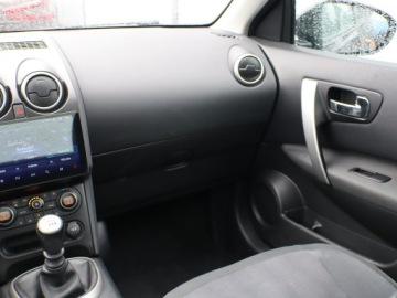 Nissan Qashqai I Crossover 2.0 140KM 2010 Nissan Qashqai 2.0, Klima, Klimatronic, Tempomat, zdjęcie 7