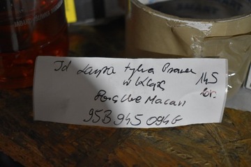 IDEALNI SVĚTLO ZADNÍ PRAVÁ W KRYT PORSCHE MACAN 1