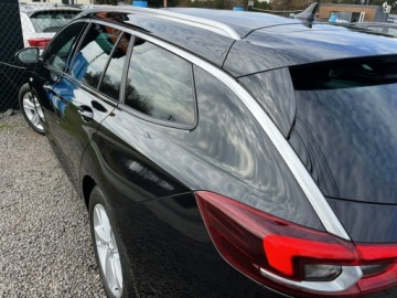 Opel Insignia II Sports Tourer Facelifting 2.0 Diesel 174KM 2021 Opel Insignia Salon Pl / Bezwypadkowy / Automat, zdjęcie 22