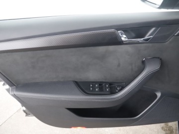 Skoda Superb III Scout 2.0 TDI SCR 200KM 2023 Skoda Superb Sportline | Panorama | Hak | Kamera 3, zdjęcie 9