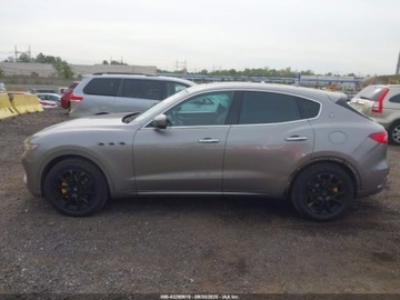 Maserati Levante 2017 Maserati Levante 2017 3.0l 3.0 Benzyna 345KM, zdjęcie 7