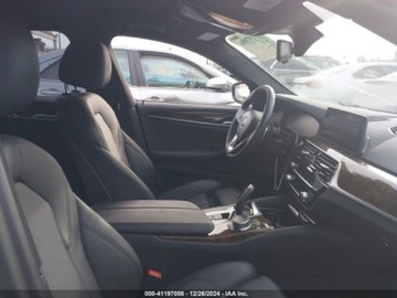 BMW Seria 5 G30-G31 2020 BMW Seria 5 2020 BMW 530I 2.0 Benzyna 248KM, zdjęcie 4