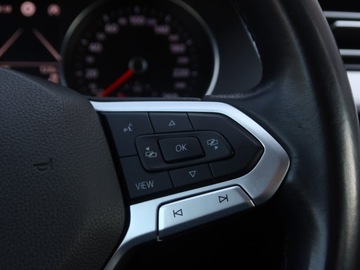 Volkswagen Passat B8 Variant 2.0 TDI BlueMotion SCR 150KM 2019 VW Passat 2.0 TDI, Salon Polska, 1. Właściciel, zdjęcie 11