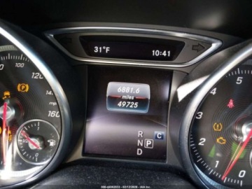 Mercedes CLA C117 2018 Mercedes-Benz CLA 2018 r., 2,0L 4MATIC 2.0 Benzyna 208KM, zdjęcie 6