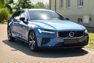 Volvo V60 II  2021 __R-DESIGN__ MEGA KOLOR, zdjęcie 14