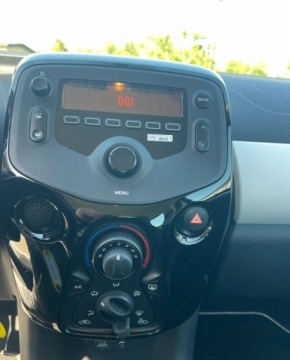Peugeot 108 2018 Peugeot 108 Klimatyzacja Radio Benzyna 69KM, zdjęcie 20