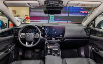 Lexus NX II SUV Facelifting 2.5 350h 243KM 2024 Lexus NX 350h Prestige AWD Desing Tazuna 2.5 Benzyna 242KM, zdjęcie 5