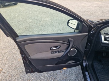 Renault Megane III Hatchback 1.4 16v TCe 130KM 2009 Renault Megane Serwisowane. Klimatronic, zdjęcie 12