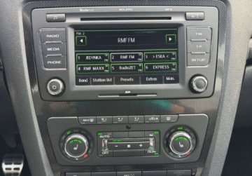 Skoda Octavia II Hatchback Facelifting 2.0 TFSI 200KM 2013 Skoda Octavia RS 2.0 200KM Unikat Xenon Climatronic Serwis Bezwypadkowy, zdjęcie 17