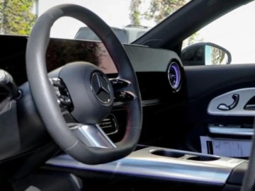 Mercedes CLA C118/X118 2025 MERCEDES-BENZ CLA 220 4-Matic AMG Line 1.5 (190KM) 2025, zdjęcie 6