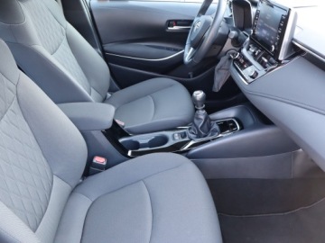 Toyota Corolla XII Sedan 1.5 VVT-i 125KM 2022 Toyota Corolla 1.5 VVT-i, Salon Polska, zdjęcie 8