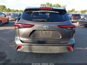 Toyota Highlander III 2023 Toyota Highlander 2023, 2,4L, 4x4, XLE, po gradobiciu 2.4 Benzyna 265KM, zdjęcie 5