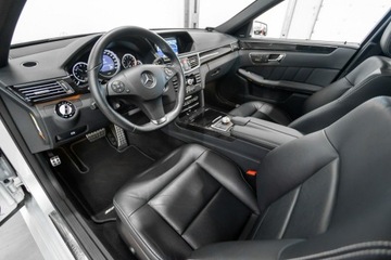 Mercedes Klasa E W211 Sedan W211 5.5 V8 (500) 388KM 2009 Mercedes E 500 5.5 V8. 388KM. Stan Fabryczny., zdjęcie 20