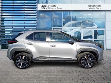 Toyota Yaris IV Cross 1.5 Hybrid 116KM 2023 Toyota Yaris Cross Hybrid 1.5 Comfort 4x4 Hybrid 1, zdjęcie 3