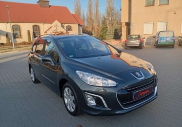 Peugeot 308 I SW Facelifting 1.6 VTI 120KM 2012 Peugeot 308 Zarejestrowany - Ubezpieczony - 1,6 - 120 km 1.6 Benzyna 120KM