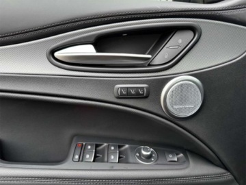 Alfa Romeo Stelvio SUV Facelifting 2023 2.0 GME Turbo 280KM 2026 ALFA ROMEO Stelvio Turbo Veloce Q4 Suv 2.0 (280KM) 2026, zdjęcie 9