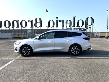 Ford Focus IV 2023 Ford Focus MK4 lift Titanium kombi krajowy bardzo ładny FV 23% ,gwarancja, zdjęcie 5