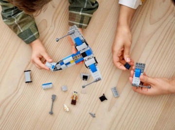 LEGO STAR WARS 75297 X-WING RESISTANCE BRICKS