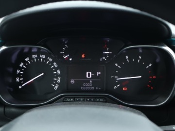 Citroen C3 III Hatchback Facelifting 1.2 PureTech 110KM 2023 Citroen C3 1.2 PureTech, Salon Polska, Serwis ASO, zdjęcie 10