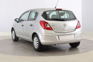 Opel Corsa E Hatchback 3d 1.2 Twinport 70KM 2014 Opel Corsa 1.2, Klima, zdjęcie 3