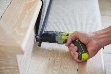 Wkrętak Ryobi ERGO-A2 + Zestaw do wkręcania 55szt. Ryobi RAK55DK