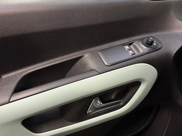 Citroen Berlingo III Osobowy M 1.2 PureTech 110KM 2020 Citroen Berlingo Citroen Berlingo salon Polska, zdjęcie 17