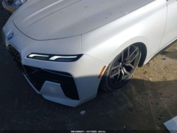 BMW Seria 7 G70 2025 BMW Seria 7 2025 BMW 7 Series 740i xDrive Sedan 3.0 Hybryda Plug-in 375KM, zdjęcie 1