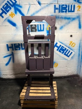 Брикетировочная машина для топливных брикетов (6 брикетов)