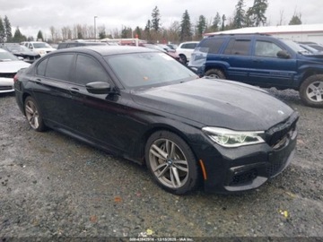 BMW Seria 7 G11-G12 2016 BMW Seria 7 2016 BMW 750I XDRIVE 4.4 Benzyna 445KM, zdjęcie 1