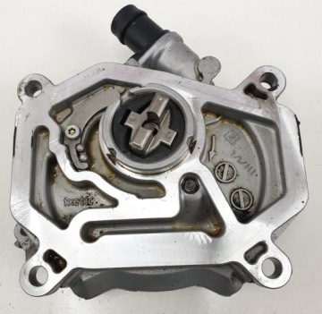 POMPA VACU VACUM MERCEDES W246 1.6 CGI A2701800901