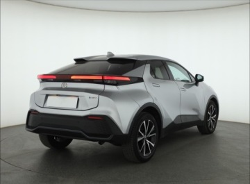Toyota C-HR I Crossover Facelifting 1.8 Hybrid 122KM 2023 Toyota C-HR 1.8 Hybrid, Salon Polska, zdjęcie 4